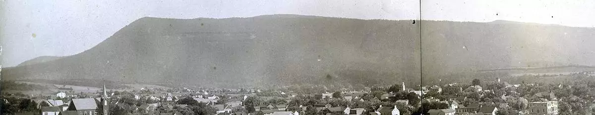 1906east.jpg