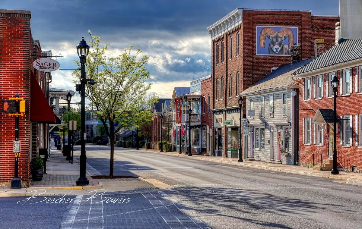 King St